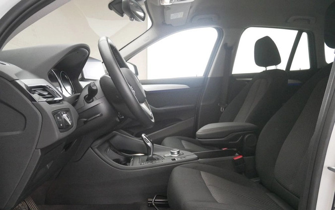 BMW X1 cena 114899 przebieg: 60491, rok produkcji 2020 z Warszawa małe 352